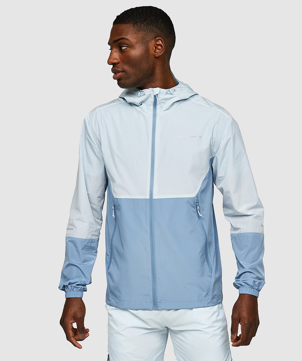 Nike men's sale core windrunner jacket