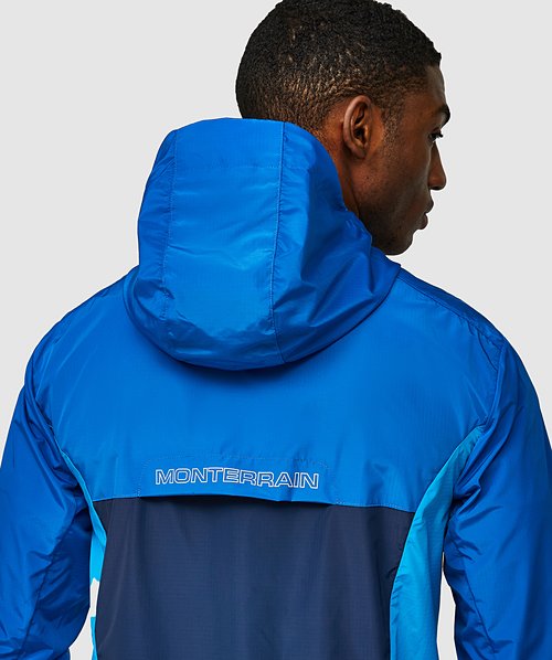 Nike Shield Hooded Men's Running Jacket, Black